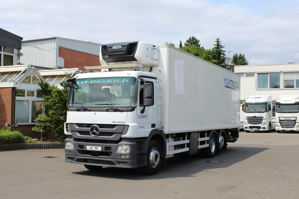 Mercedes-Benz Actros 2532 E5 CS 1150 Multi Bi-Temp LBW Rolltor - Refrigerator truck: picture 1 Mercedes-Benz Actros 2532 E5 CS 1150 Multi Bi-Temp LBW Rolltor - Refrigerator truck: picture 1