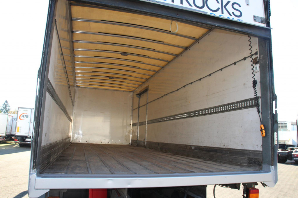 Renault D 280E6 Wide Koffer LBW nur 268Tkm! - Box truck: picture 2 Renault D 280E6 Wide Koffer LBW nur 268Tkm! - Box truck: picture 2