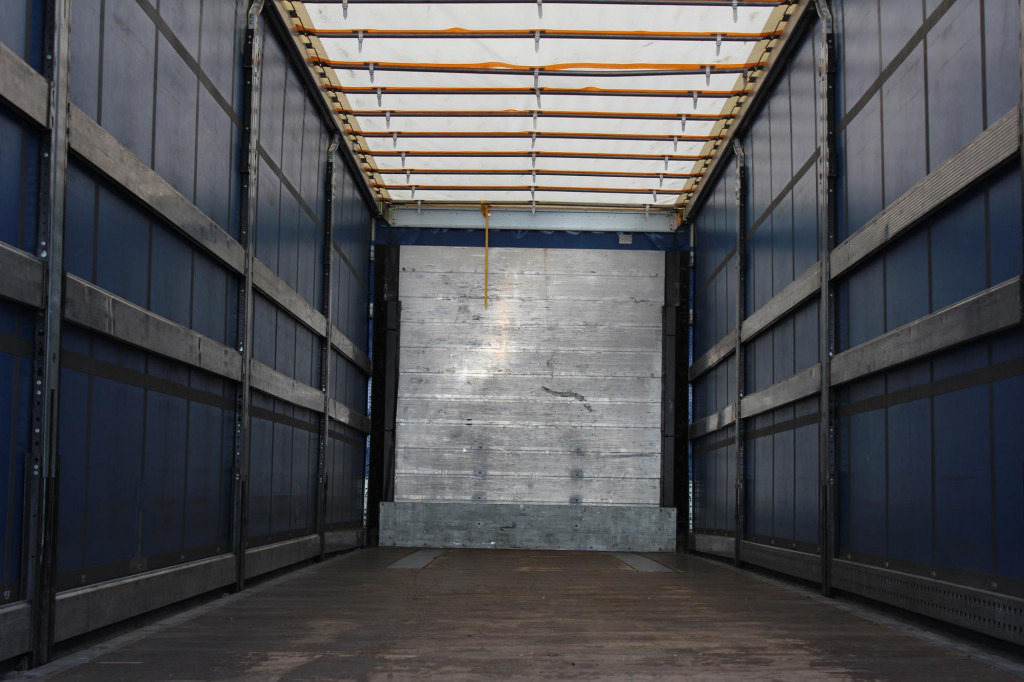 SCHMITZ Standard Plane 2,7h Edscha Pal-kasten Liftachse - Curtainsider semi-trailer: picture 2 SCHMITZ Standard Plane 2,7h Edscha Pal-kasten Liftachse - Curtainsider semi-trailer: picture 2