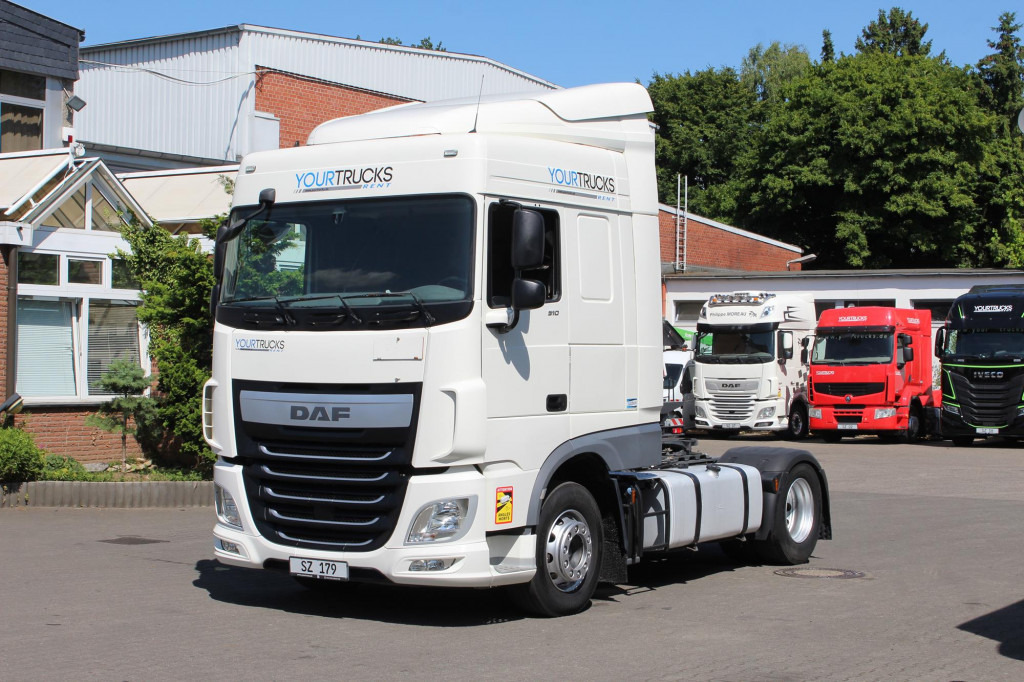 Daf XF 510 E6 Space Cab Retarder 2 Tanks 2 Liegen - Tractor unit: picture 1 Daf XF 510 E6 Space Cab Retarder 2 Tanks 2 Liegen - Tractor unit: picture 1