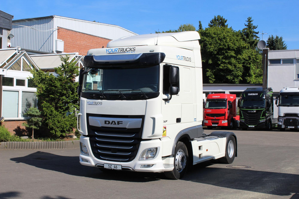 Daf XF 530 SC Retarder ACC LDWS Standklima Kühlbox - Tractor unit: picture 1 Daf XF 530 SC Retarder ACC LDWS Standklima Kühlbox - Tractor unit: picture 1