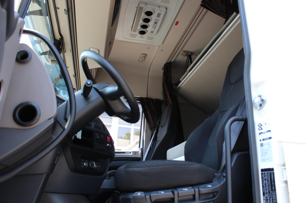 Daf XF 530 SC Retarder ACC LDWS Standklima Kühlbox - Tractor unit: picture 5 Daf XF 530 SC Retarder ACC LDWS Standklima Kühlbox - Tractor unit: picture 5