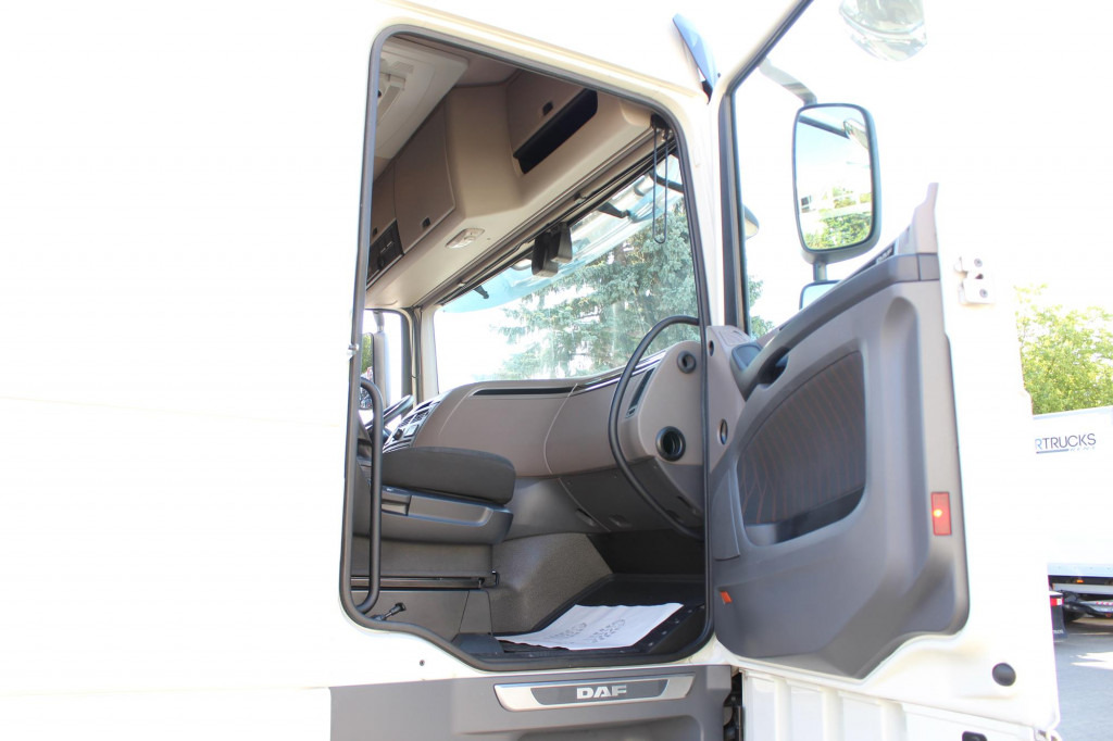 Daf XF 530 SC Retarder ACC LDWS Standklima Kühlbox - Tractor unit: picture 2 Daf XF 530 SC Retarder ACC LDWS Standklima Kühlbox - Tractor unit: picture 2