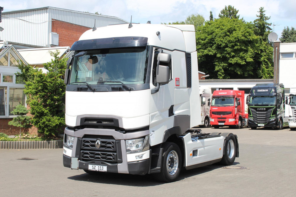 Renault T 520 E6 High Sleeper Retarder Kühlbox VIN: MD - Tractor unit: picture 1 Renault T 520 E6 High Sleeper Retarder Kühlbox VIN: MD - Tractor unit: picture 1