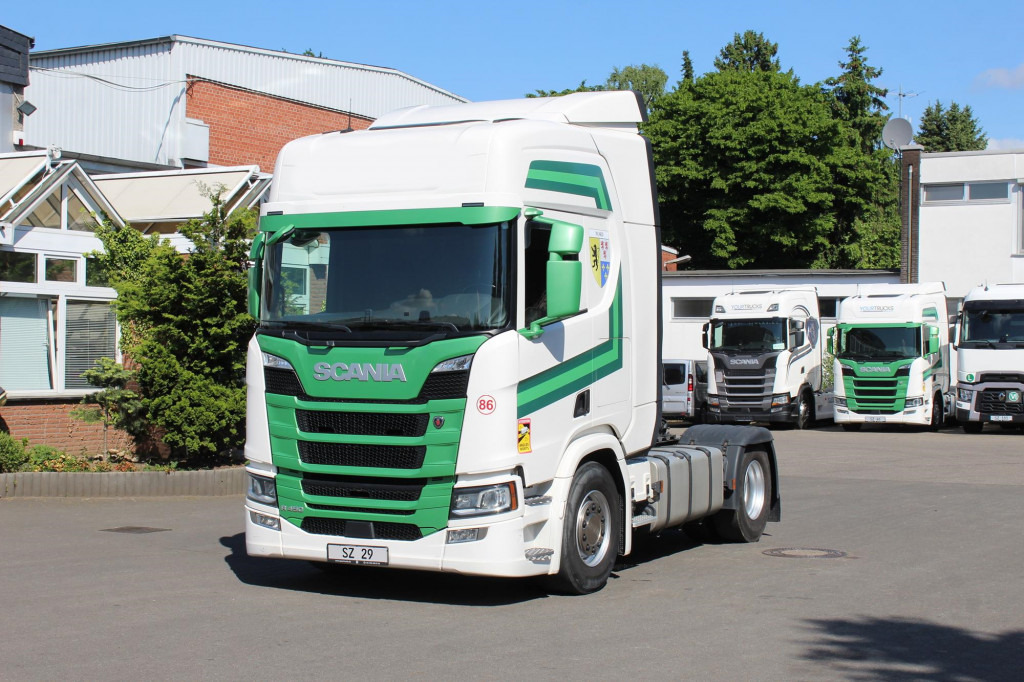 Scania R 450 Retarder LDW Standklima Navi 2 Tanks - Tractor unit: picture 1 Scania R 450 Retarder LDW Standklima Navi 2 Tanks - Tractor unit: picture 1