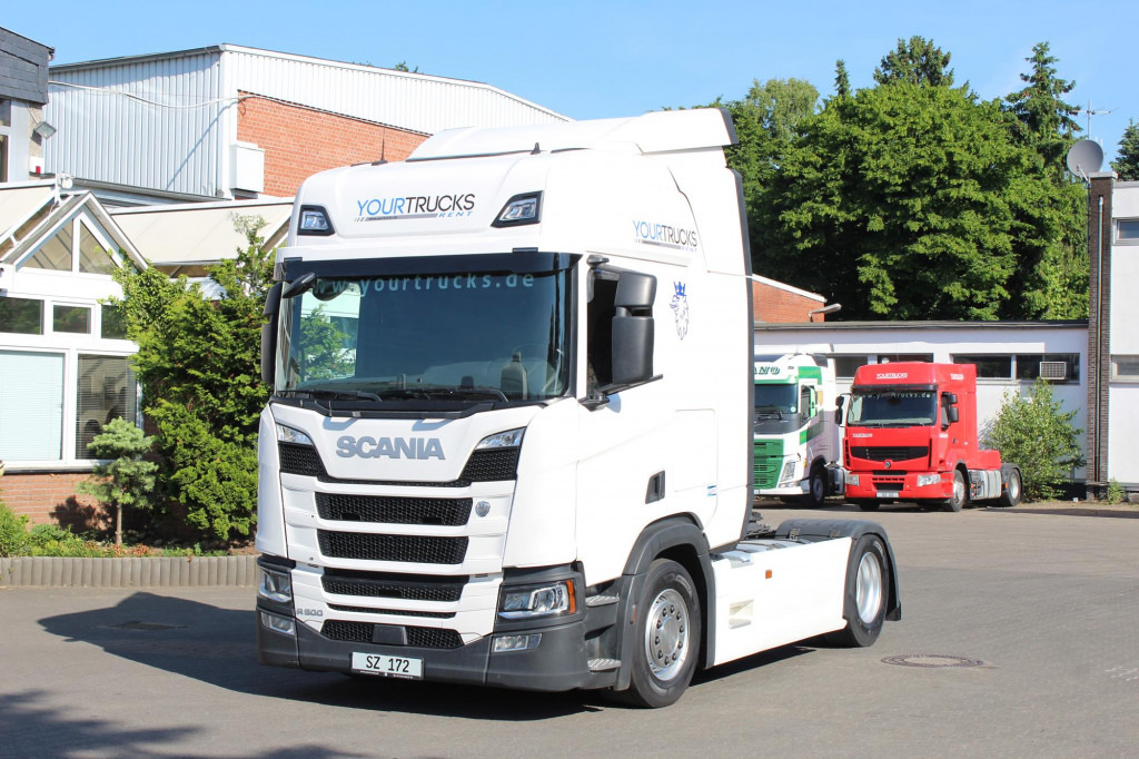 Scania R 500 Retarder LED Kühlbox 2 Tanks Navi - Tractor unit: picture 1 Scania R 500 Retarder LED Kühlbox 2 Tanks Navi - Tractor unit: picture 1