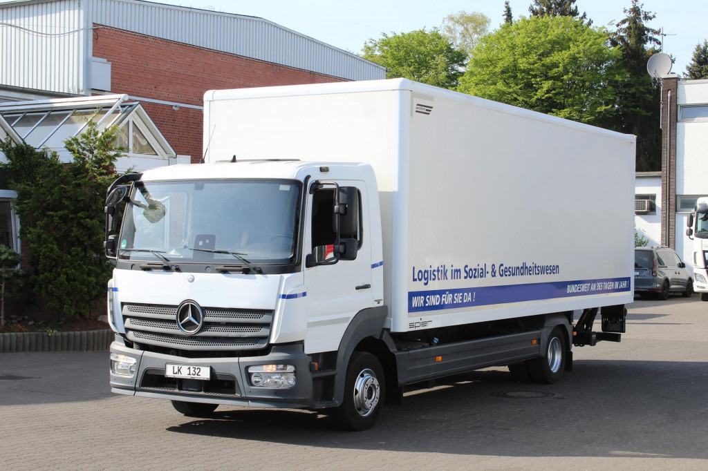Mercedes-Benz Atego 1221 E6 Koffer Klima LDW Schalter LBW - Truck: picture 1 Mercedes-Benz Atego 1221 E6 Koffer Klima LDW Schalter LBW - Truck: picture 1