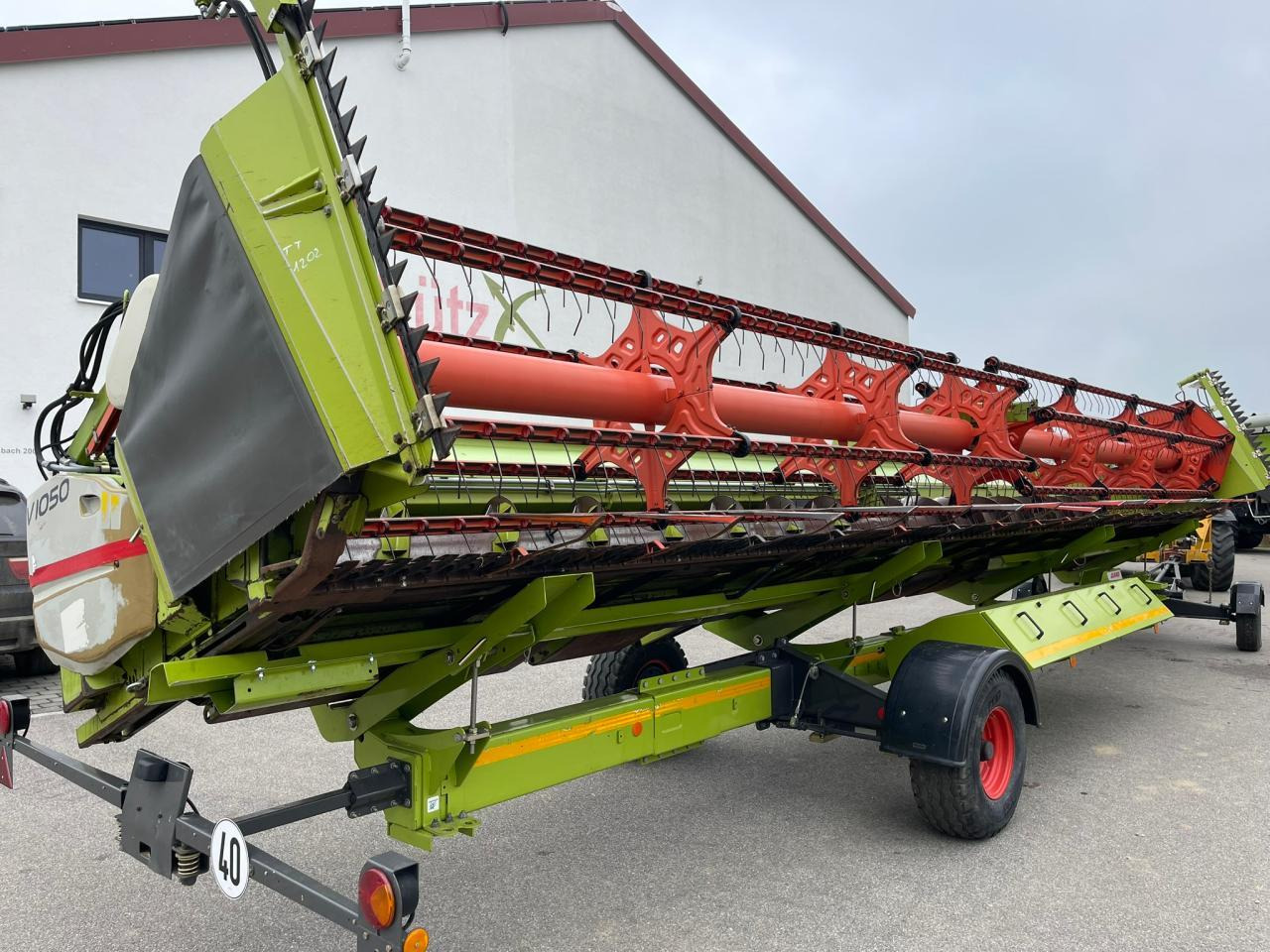 CLAAS V1050 inkl. Raps - Grain header: picture 2 CLAAS V1050 inkl. Raps - Grain header: picture 2