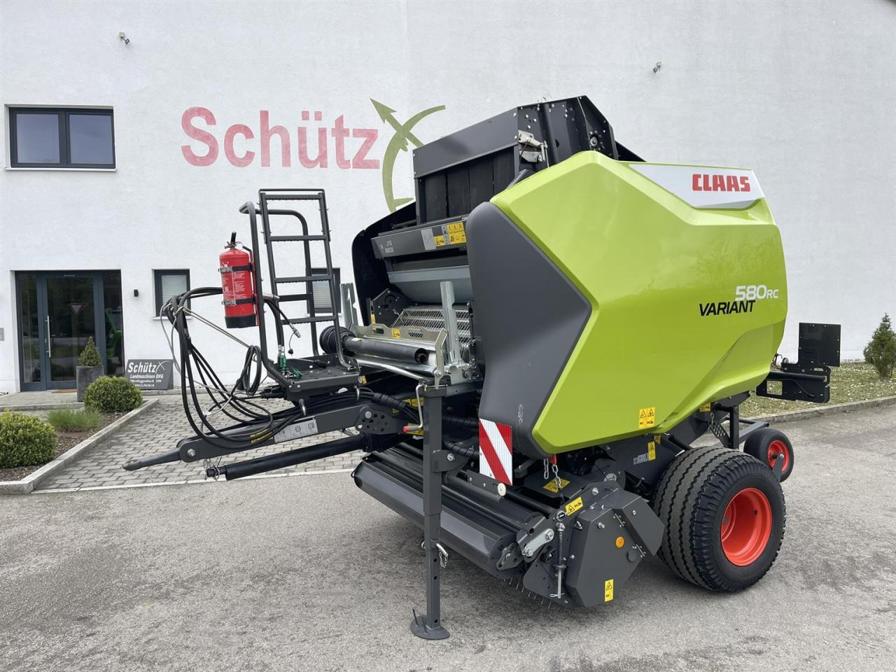 CLAAS Variant 580 RC PRO, neuwertige Rundballenpresse, Baujahr 2023 - Round baler: picture 1 CLAAS Variant 580 RC PRO, neuwertige Rundballenpresse, Baujahr 2023 - Round baler: picture 1