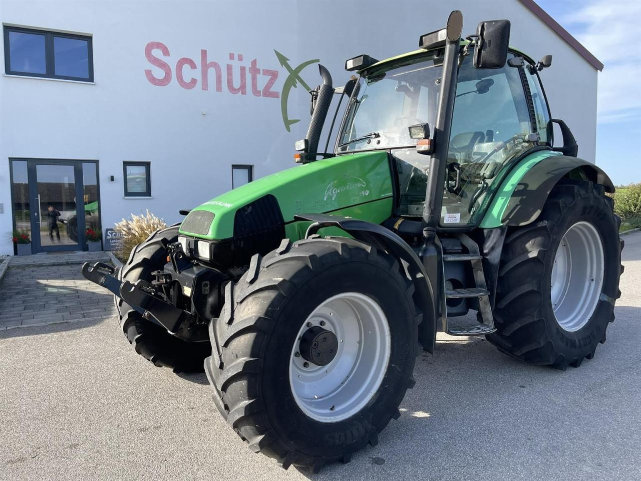 Deutz-Fahr Agrotron 150, Baujahr 1999 - Farm tractor: picture 1 Deutz-Fahr Agrotron 150, Baujahr 1999 - Farm tractor: picture 1