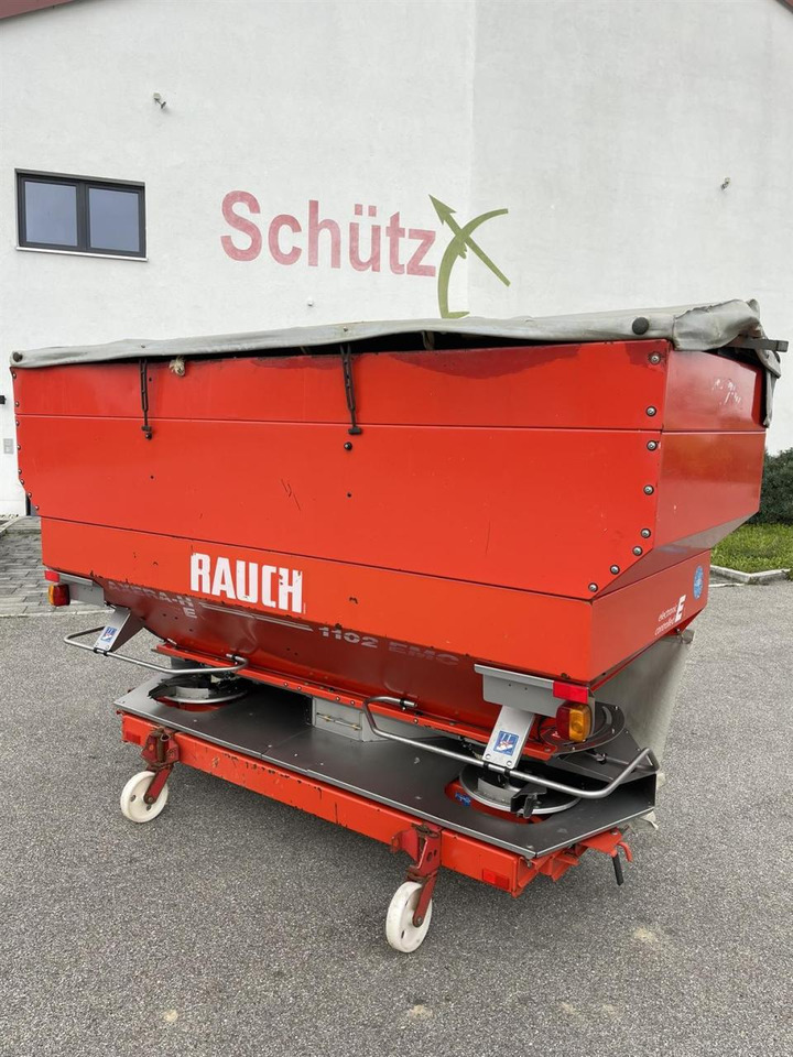 Rauch Axera H EMC 1102 Quantron P, Düngestreuer - Fertilizer spreader: picture 1 Rauch Axera H EMC 1102 Quantron P, Düngestreuer - Fertilizer spreader: picture 1