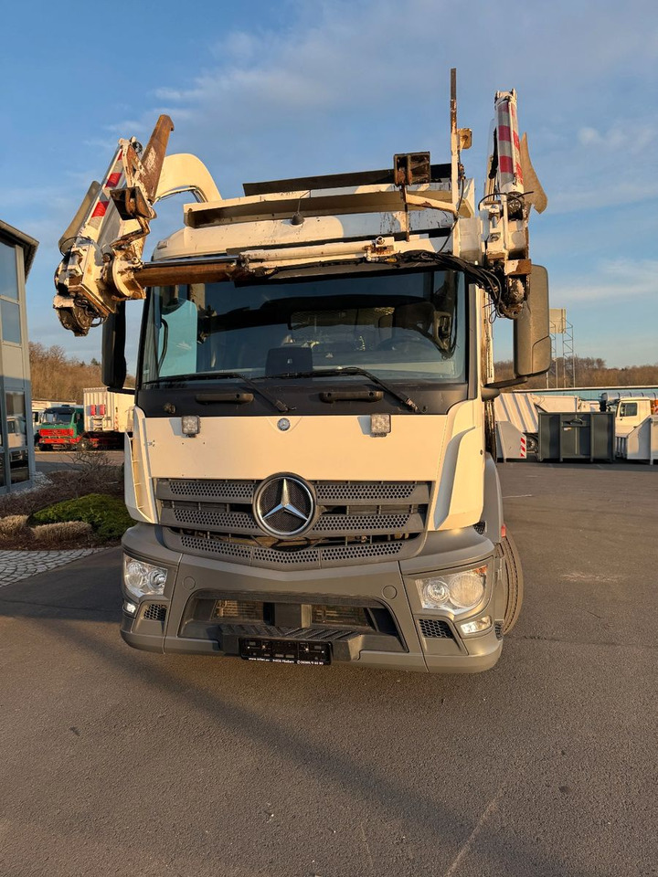 Leasing of Mercedes-Benz Antos 2533 6x2 Heil Frontlader Waage  Funk Mercedes-Benz Antos 2533 6x2 Heil Frontlader Waage  Funk Mercedes-Benz Antos 2533 6x2 Heil Frontlader Waage  Funk Mercedes-Benz Antos 2533 6x2 Heil Frontlader Waage  Funk: picture 12