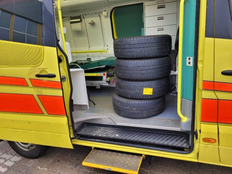 MERCEDES – BENZ SPRINTER 2.2D AMBULANCE (PROFILE) KLIMA 11.2014 EURO 5  - Ambulance: picture 5 MERCEDES – BENZ SPRINTER 2.2D AMBULANCE (PROFILE) KLIMA 11.2014 EURO 5  - Ambulance: picture 5