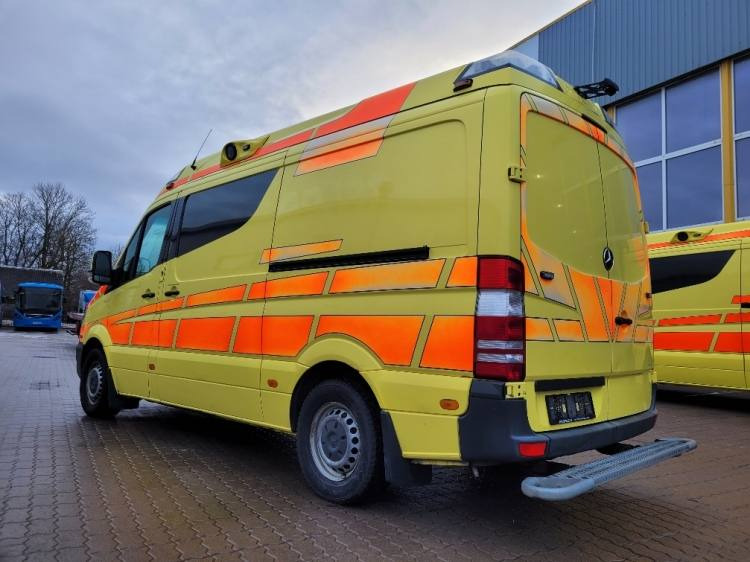 MERCEDES – BENZ SPRINTER 2.2D AMBULANCE (PROFILE) KLIMA 11.2014 EURO 5  - Ambulance: picture 3 MERCEDES – BENZ SPRINTER 2.2D AMBULANCE (PROFILE) KLIMA 11.2014 EURO 5  - Ambulance: picture 3