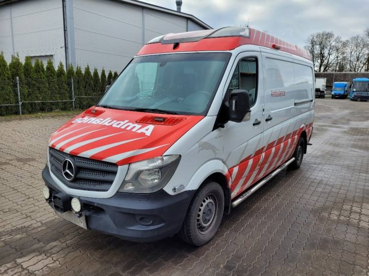 MERCEDES – BENZ SPRINTER 319 3.0D AMBULANCE (PROFILE) KLIMA, 6.2017, EURO 6 - Ambulance: picture 2 MERCEDES – BENZ SPRINTER 319 3.0D AMBULANCE (PROFILE) KLIMA, 6.2017, EURO 6 - Ambulance: picture 2