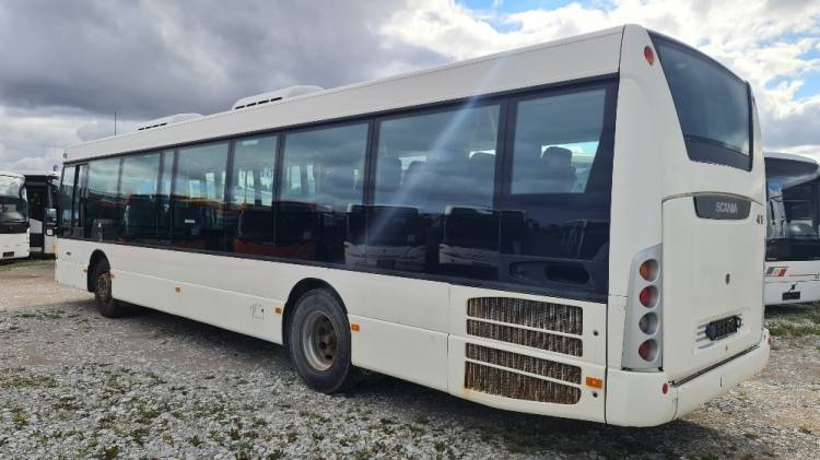 SCANIA OMNILINK K230UB 4X2 LB, 12.2009, EURO 5, RAMP, 39 seats, 12m; 3 UNITS - Suburban bus: picture 4 SCANIA OMNILINK K230UB 4X2 LB, 12.2009, EURO 5, RAMP, 39 seats, 12m; 3 UNITS - Suburban bus: picture 4