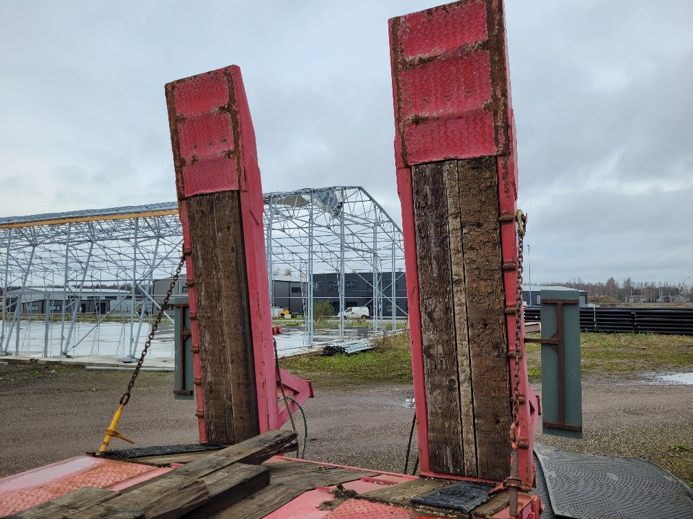 Low loader trailer STENA SPN 30+FULL STEEL SUSPENSION+HYDRAULIC RAMPS: picture 13