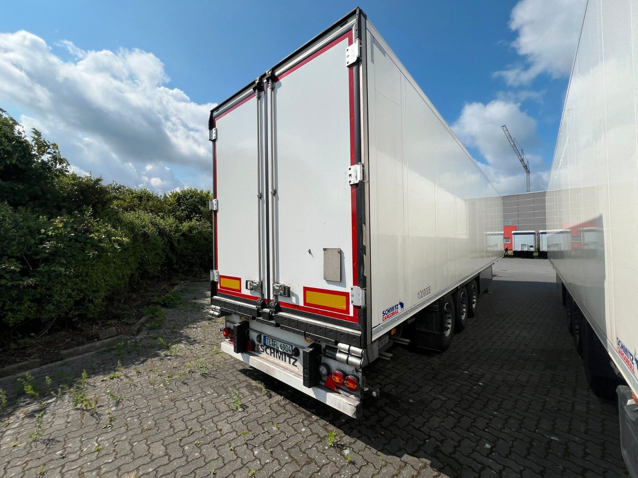 Schmitz Cargobull SKO 24/L - 13.4 FP 45 Cool V7, TK SLXi 400 - Refrigerator semi-trailer: picture 3 Schmitz Cargobull SKO 24/L - 13.4 FP 45 Cool V7, TK SLXi 400 - Refrigerator semi-trailer: picture 3