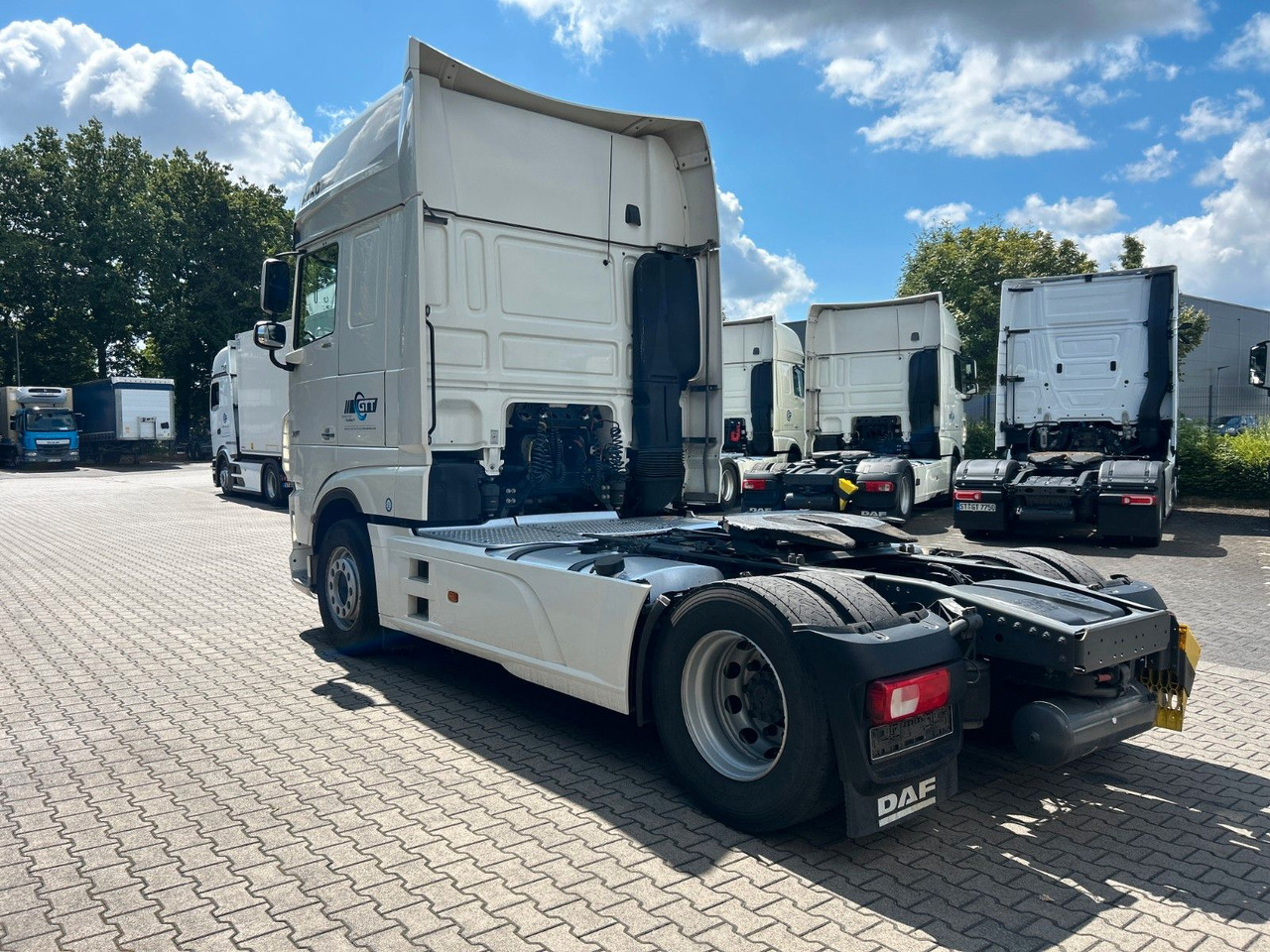 DAF XF 480 FT SSC, Abbiegeassistent, Standklima - Tractor unit: picture 5 DAF XF 480 FT SSC, Abbiegeassistent, Standklima - Tractor unit: picture 5