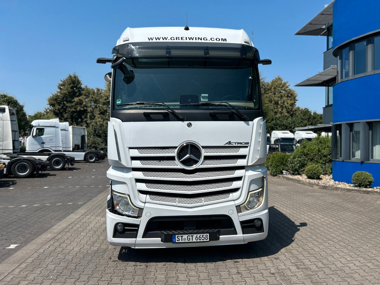 Mercedes-Benz 1845 LS 4x2, Bigspace, Retarder - Tractor unit: picture 1 Mercedes-Benz 1845 LS 4x2, Bigspace, Retarder - Tractor unit: picture 1