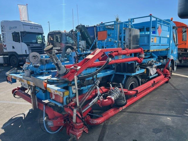 DAF LF 45 FA45.130 LF - Tank truck: picture 3 DAF LF 45 FA45.130 LF - Tank truck: picture 3