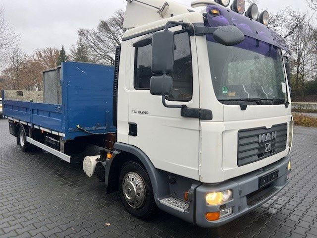 MAN TGL 12.240 TGL 10.240 - Dropside/ Flatbed truck: picture 2 MAN TGL 12.240 TGL 10.240 - Dropside/ Flatbed truck: picture 2