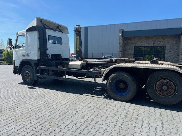 Volvo FM 12.420 FM12.420 6x2 - Cab chassis truck: picture 3 Volvo FM 12.420 FM12.420 6x2 - Cab chassis truck: picture 3
