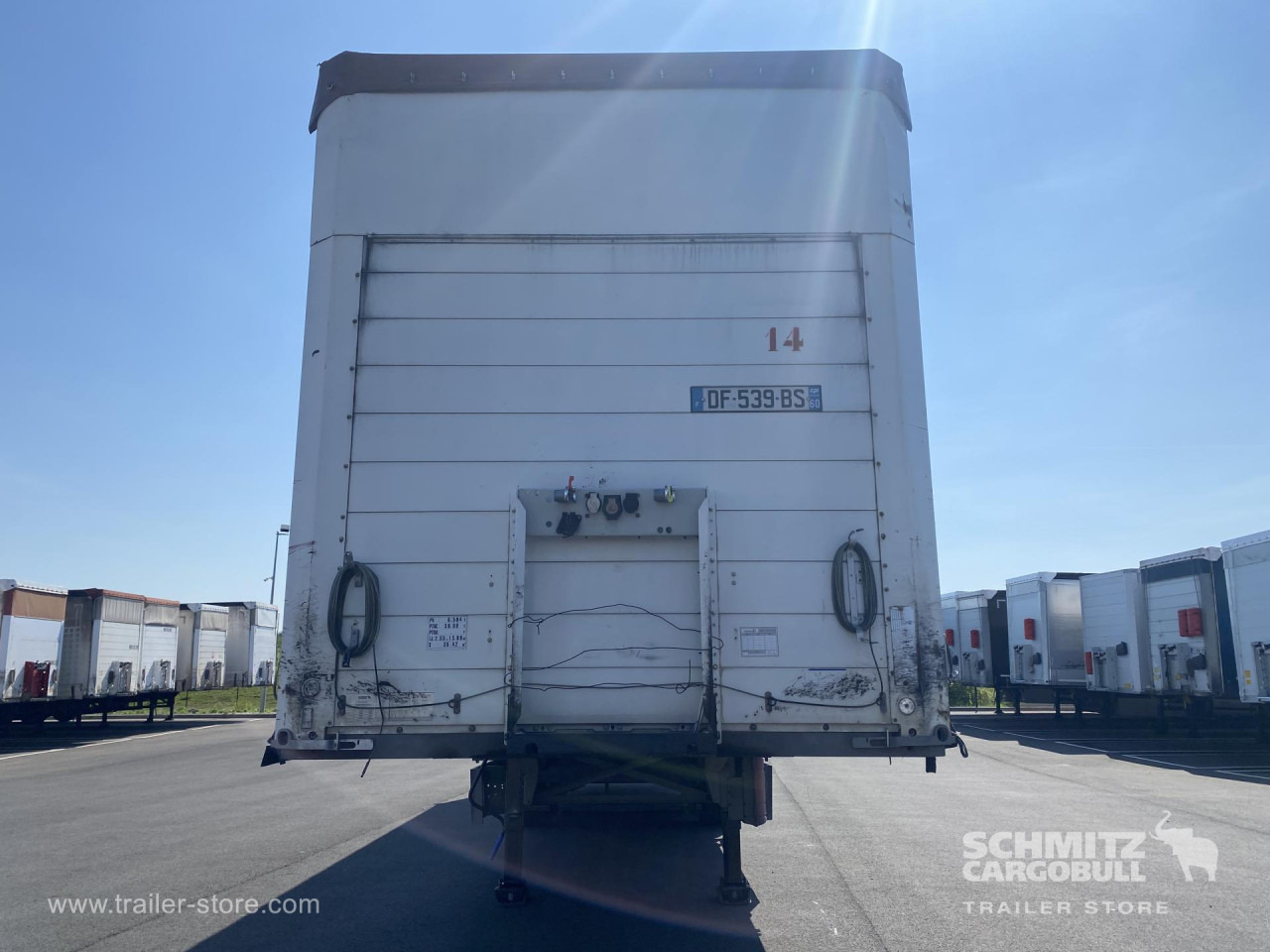 SCHMITZ Curtainsider Standard - Curtainsider semi-trailer: picture 4 SCHMITZ Curtainsider Standard - Curtainsider semi-trailer: picture 4