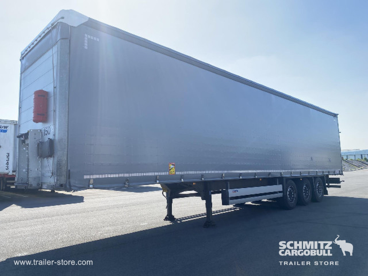 SCHMITZ Curtainsider Standard - Curtainsider semi-trailer: picture 3 SCHMITZ Curtainsider Standard - Curtainsider semi-trailer: picture 3