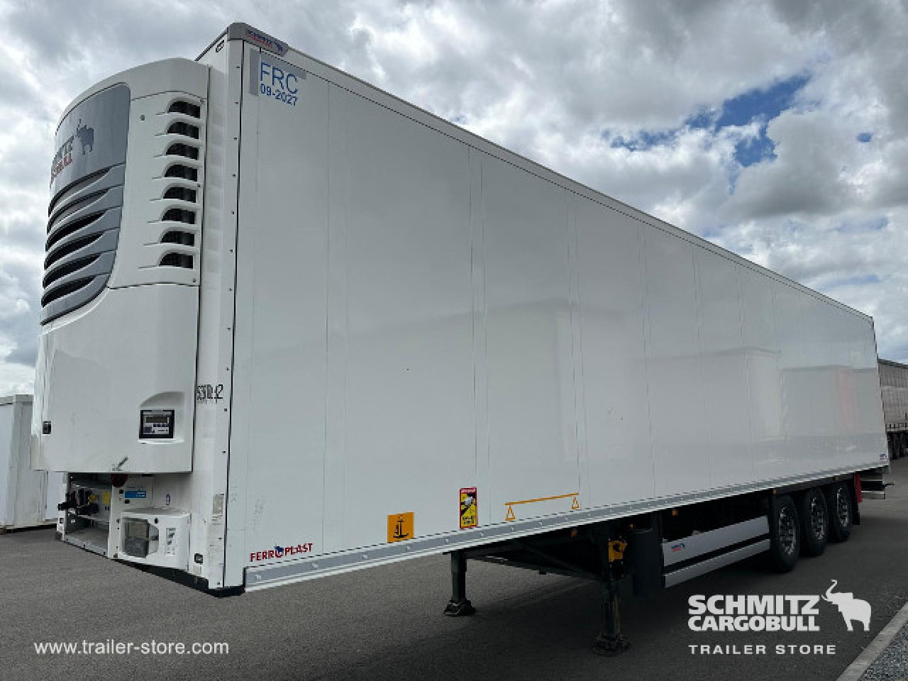 SCHMITZ Reefer Standard Double deck - Isothermal semi-trailer: picture 2 SCHMITZ Reefer Standard Double deck - Isothermal semi-trailer: picture 2