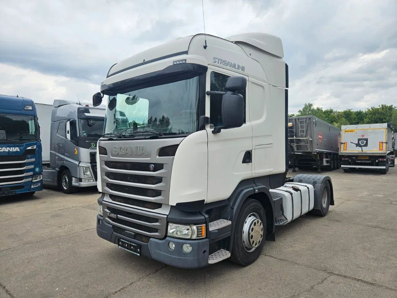 Scania R450 Hydraulics, HighLine, Standklima 2 units - Tractor unit: picture 1 Scania R450 Hydraulics, HighLine, Standklima 2 units - Tractor unit: picture 1