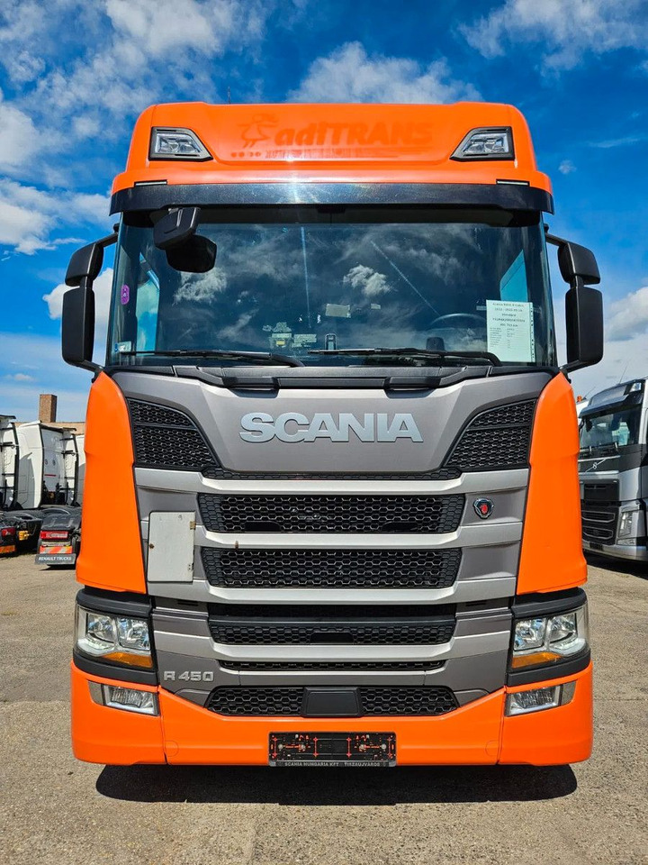 Scania R450 PTO, Standklima, Navi, New Smart2 tachograp - Tractor unit: picture 3 Scania R450 PTO, Standklima, Navi, New Smart2 tachograp - Tractor unit: picture 3
