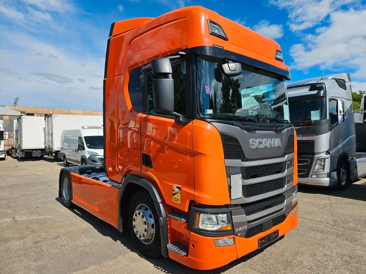 Scania R450 PTO, Standklima, Navi, New Smart2 tachograp - Tractor unit: picture 2 Scania R450 PTO, Standklima, Navi, New Smart2 tachograp - Tractor unit: picture 2