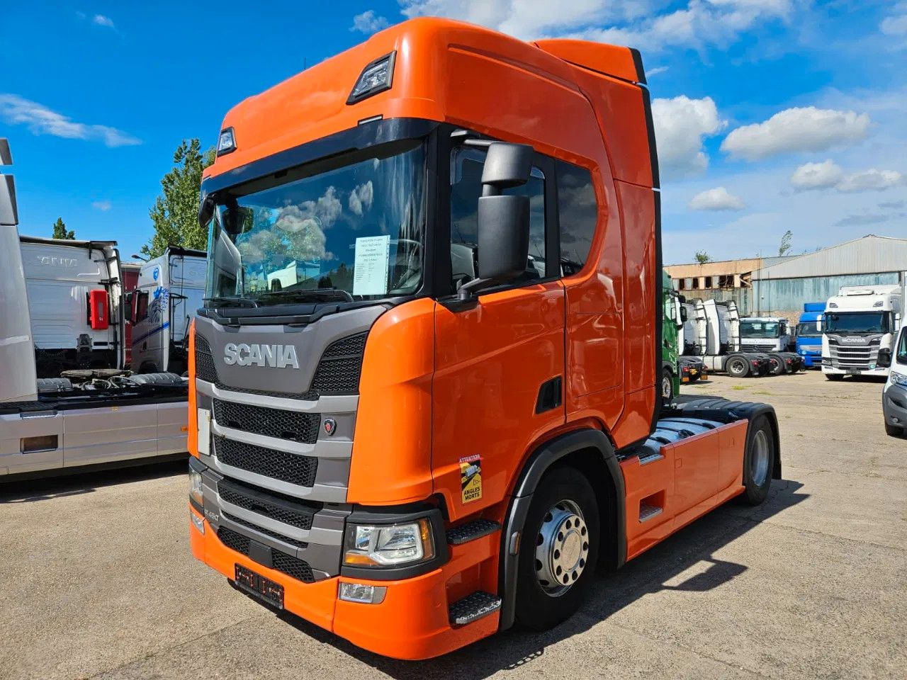 Scania R450 PTO, Standklima, Navi, New Smart2 tachograp - Tractor unit: picture 1 Scania R450 PTO, Standklima, Navi, New Smart2 tachograp - Tractor unit: picture 1