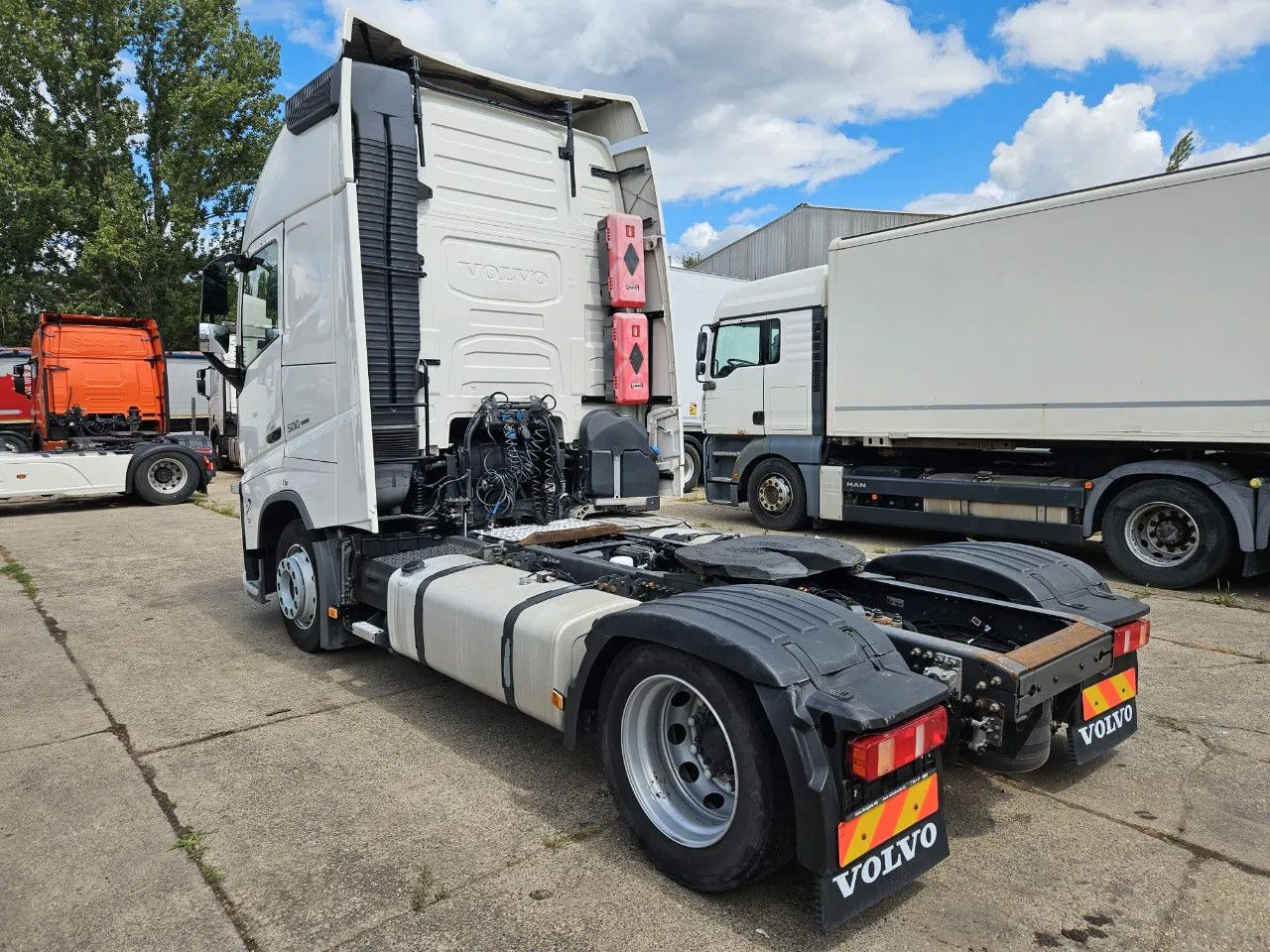 Volvo FH 500 Mega, I-Park, XL - Tractor unit: picture 4 Volvo FH 500 Mega, I-Park, XL - Tractor unit: picture 4