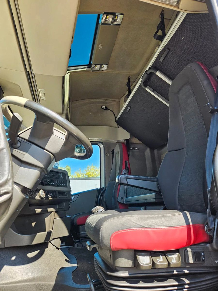 Volvo FH 500 Standard, I Park, ACC, DAS-1 Unit - Tractor unit: picture 5 Volvo FH 500 Standard, I Park, ACC, DAS-1 Unit - Tractor unit: picture 5