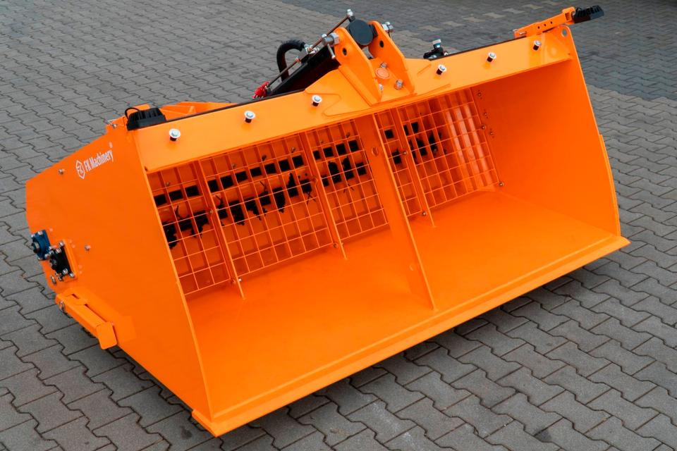 Salzstreuer Sandstreuer Splittstreuer Schlepper Traktor Fendt - Sand/ Salt spreader: picture 2 Salzstreuer Sandstreuer Splittstreuer Schlepper Traktor Fendt - Sand/ Salt spreader: picture 2