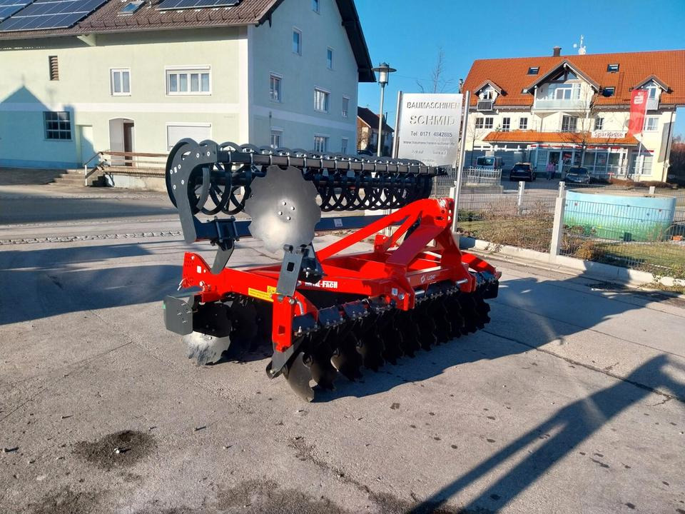 Scheibenegge 3m Scheibengrubber Kurzscheibenegge Grubber - Disc harrow: picture 1 Scheibenegge 3m Scheibengrubber Kurzscheibenegge Grubber - Disc harrow: picture 1