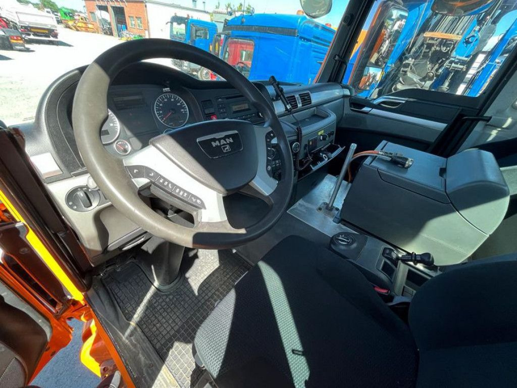 MAN TG-S 33.440 AK 6x6 3-Achs Allradkipper - Tipper: picture 5 MAN TG-S 33.440 AK 6x6 3-Achs Allradkipper - Tipper: picture 5