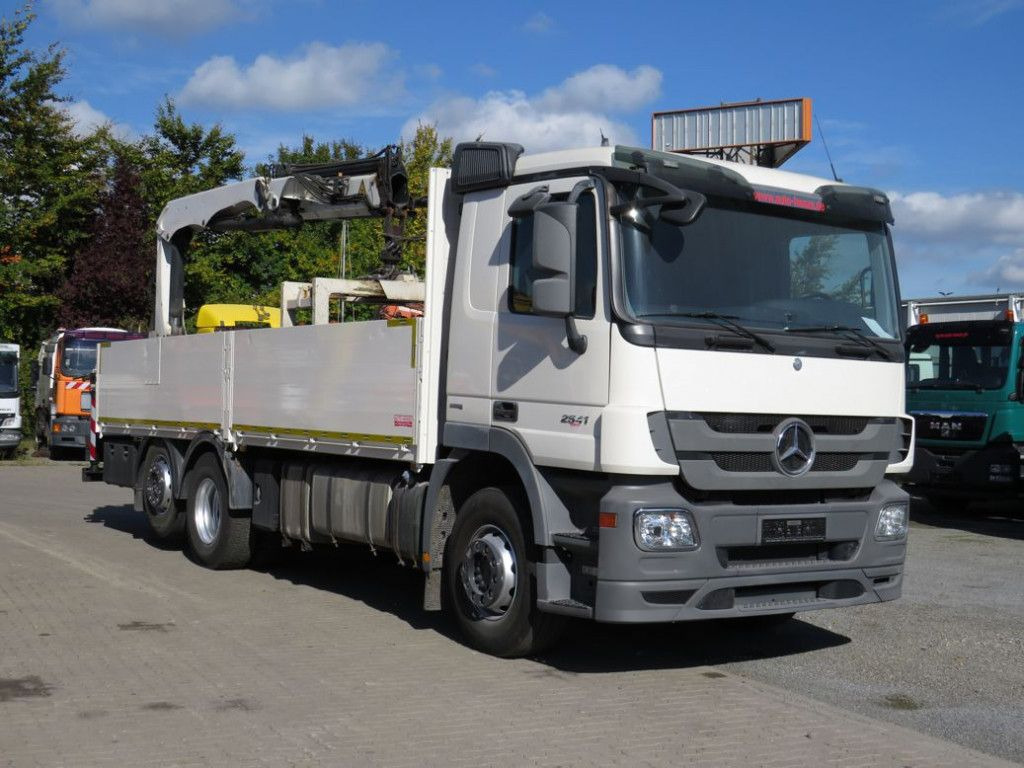 Mercedes-Benz Actros 2541 L6x2 Pritsche Heckkran Funk - Dropside/ Flatbed truck, Crane truck: picture 3 Mercedes-Benz Actros 2541 L6x2 Pritsche Heckkran Funk - Dropside/ Flatbed truck, Crane truck: picture 3