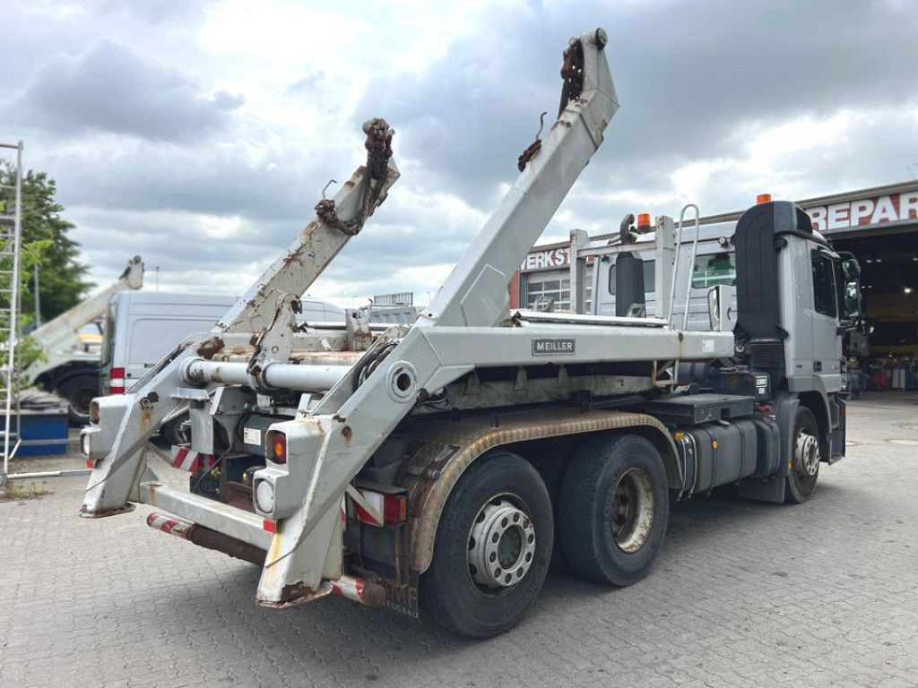 Mercedes-Benz Actros 2641 L 6x2 Abrollkipper 159TKM kuz.Radsta - Hook lift truck: picture 4 Mercedes-Benz Actros 2641 L 6x2 Abrollkipper 159TKM kuz.Radsta - Hook lift truck: picture 4