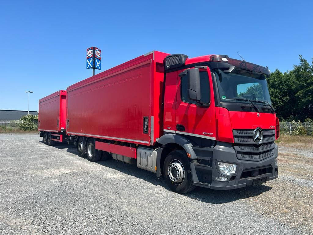 Mercedes-Benz Antos 2540 L 6x2 Pritsche LBW Getränke 8,2m, 2to - Curtainsider truck: picture 2 Mercedes-Benz Antos 2540 L 6x2 Pritsche LBW Getränke 8,2m, 2to - Curtainsider truck: picture 2
