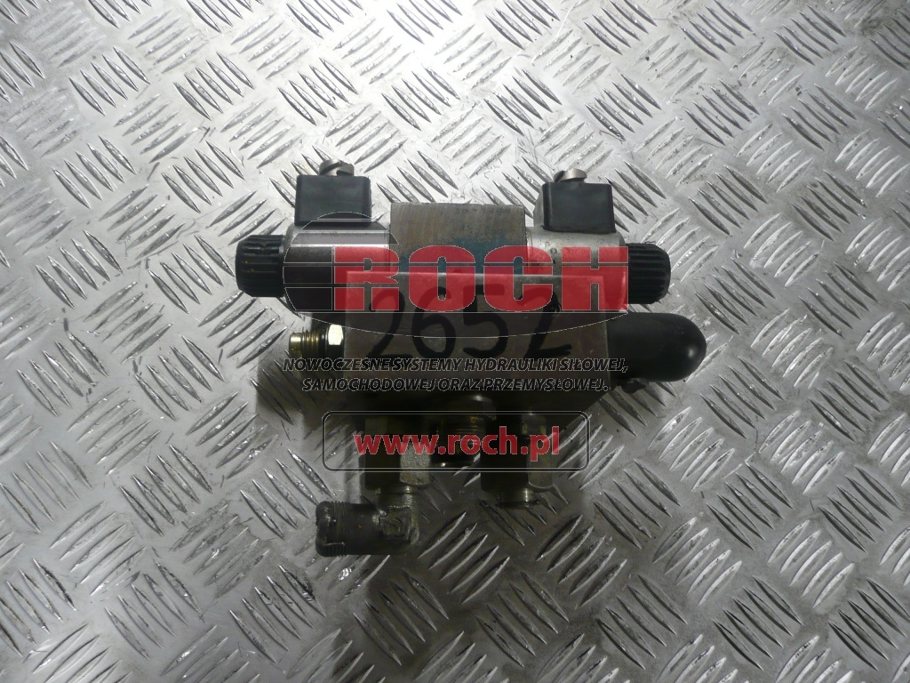 BOSCH 2900813100148 - 1 SEKCYJNY + 0810091353 081WV06P1N1002CS024/00D0 + 1837001257 - Hydraulic valve: picture 1 BOSCH 2900813100148 - 1 SEKCYJNY + 0810091353 081WV06P1N1002CS024/00D0 + 1837001257 - Hydraulic valve: picture 1