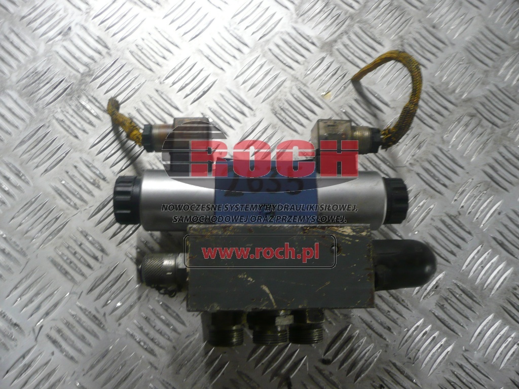 BOSCH 683 0813100148 - 1 SEKCYJNY + 4WE6G60/EG12N9K4Z5LS + CEWKI - Hydraulic valve: picture 1 BOSCH 683 0813100148 - 1 SEKCYJNY + 4WE6G60/EG12N9K4Z5LS + CEWKI - Hydraulic valve: picture 1