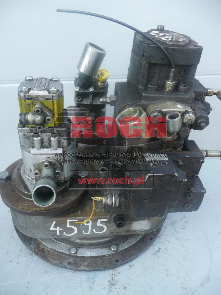 HYDROMATIK Zmiennik ( bez oznaczeń ) + A4V125ES1.0L0N1010 233.25.00.52 + kość MOOG DO62-5120 + PM SUNFAB TYPE: SC64.Ser: 77166 + PM AL ( 2x ) 31SP22CR.S 1226.01 + VIVOLO X2P4902EP0A 14cc-C0001 - Hydraulic pump: picture 1 HYDROMATIK Zmiennik ( bez oznaczeń ) + A4V125ES1.0L0N1010 233.25.00.52 + kość MOOG DO62-5120 + PM SUNFAB TYPE: SC64.Ser: 77166 + PM AL ( 2x ) 31SP22CR.S 1226.01 + VIVOLO X2P4902EP0A 14cc-C0001 - Hydraulic pump: picture 1