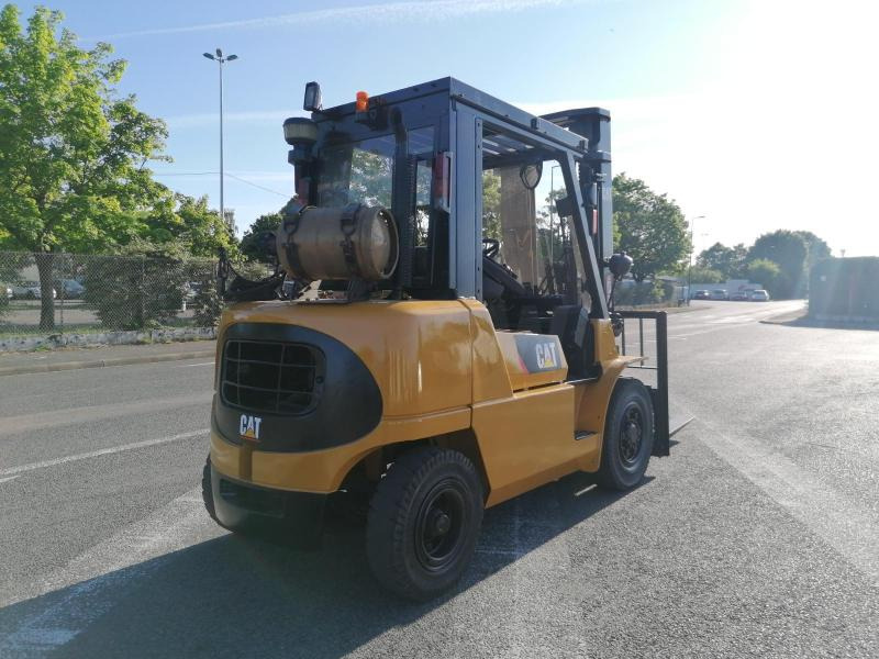 Caterpillar GP40KL - LPG forklift: picture 2 Caterpillar GP40KL - LPG forklift: picture 2