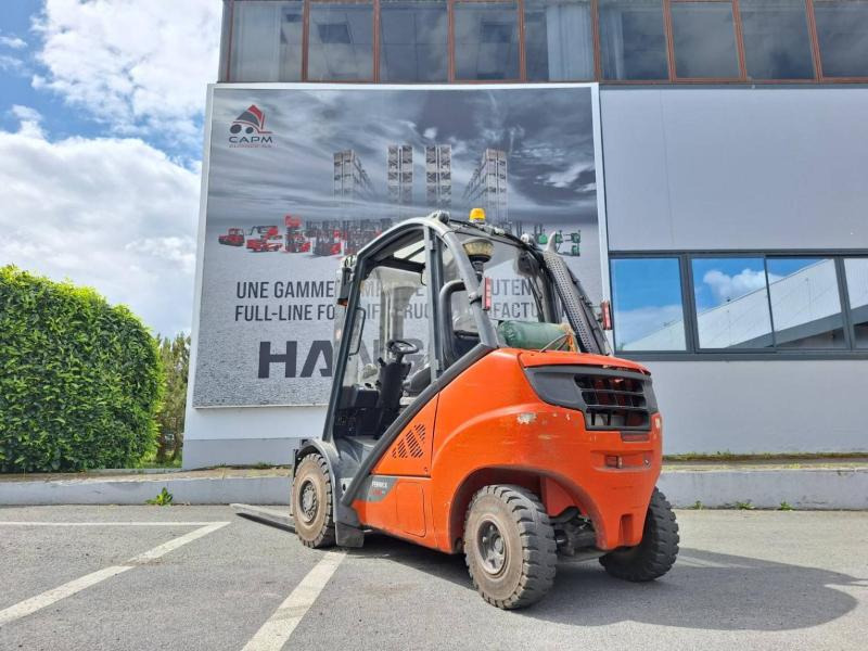 Fenwick H30 T - 02 - LPG forklift: picture 4 Fenwick H30 T - 02 - LPG forklift: picture 4
