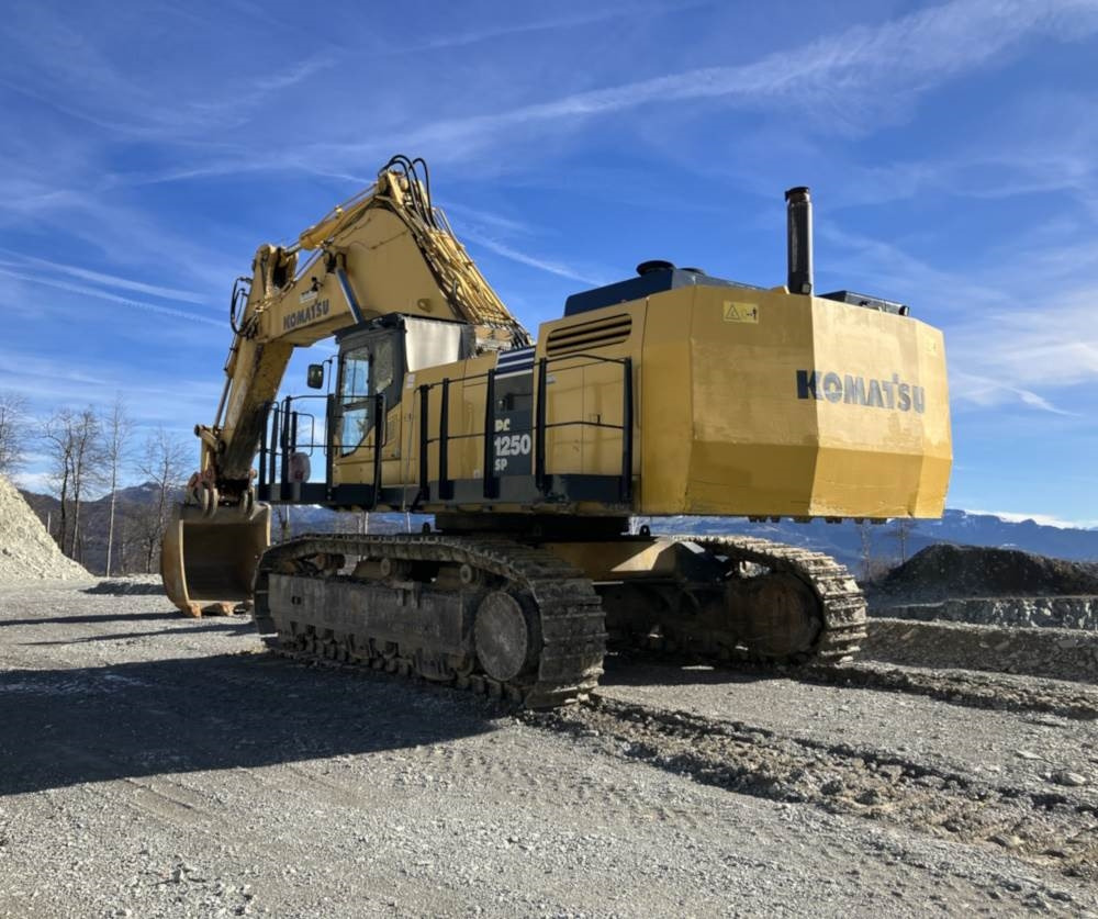 Komatsu PC1250-8 - Crawler excavator: picture 3 Komatsu PC1250-8 - Crawler excavator: picture 3