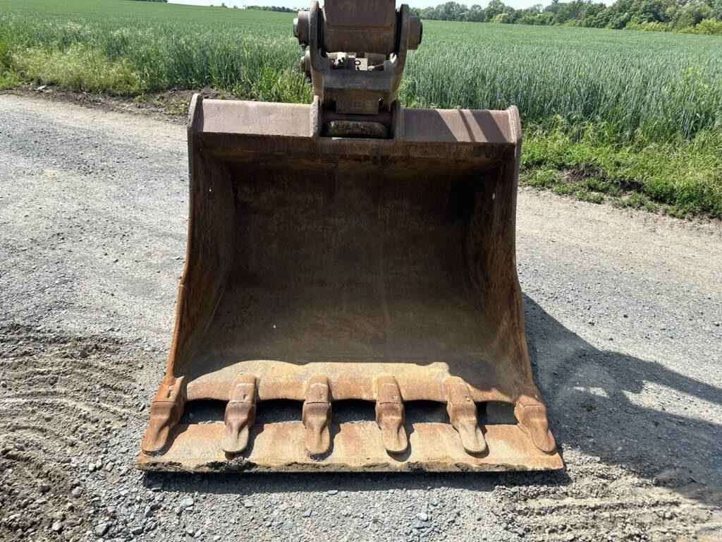 Leasing of Volvo EC220EL Volvo EC220EL: picture 24 Leasing of Volvo EC220EL Volvo EC220EL: picture 24