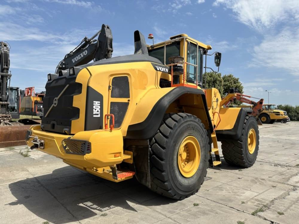 Volvo L150H - Wheel loader: picture 2 Volvo L150H - Wheel loader: picture 2